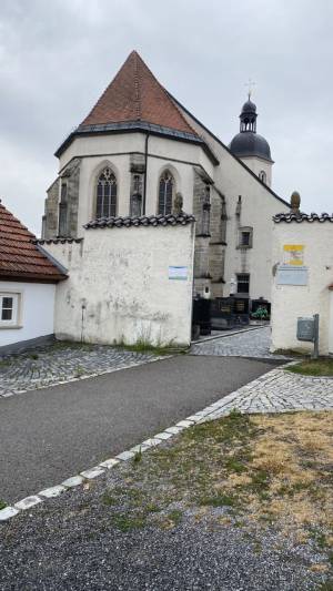 Fortbildung - Garten der vier Jahreszeiten und botanische Exkursion auf den Bogenberg