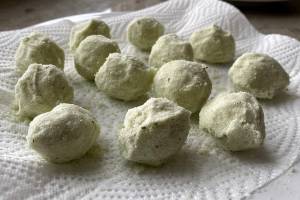 Fortbildung - Rindenmedizin - die Apotheke der Knochen­richter, Holzknechte und Hebammen